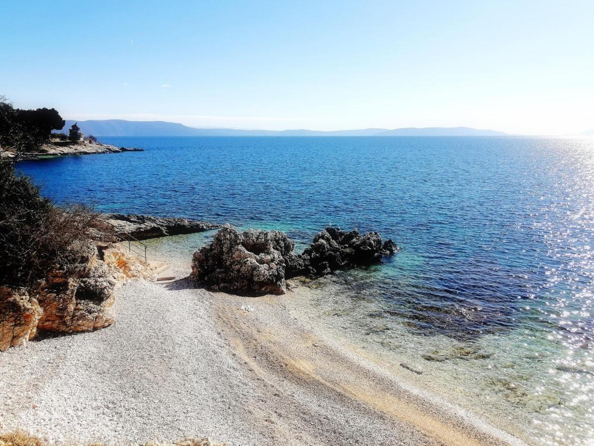 Apartment Suzie Q - Intermezzo With Sea View Rabac Zewnętrze zdjęcie